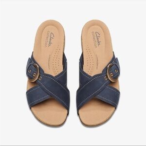 Clarks Navy Blue Women's Sandals reileigh May 10 large buckle slip on flat